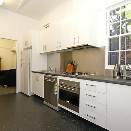 Bluetongue Backpackers Hostel Brisbane Exterior photo