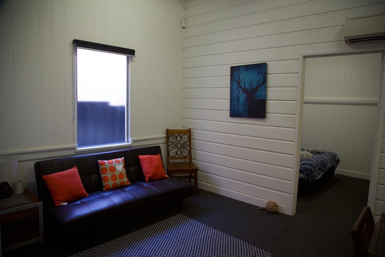 Bluetongue Backpackers Hostel Brisbane Exterior photo